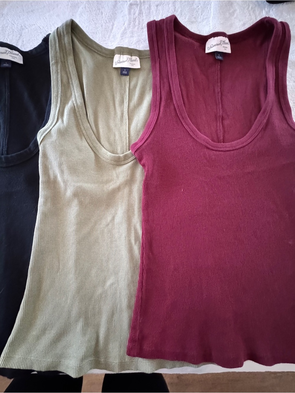 Universal Thread 4-Pack Ribbed Scoop Tank Tops